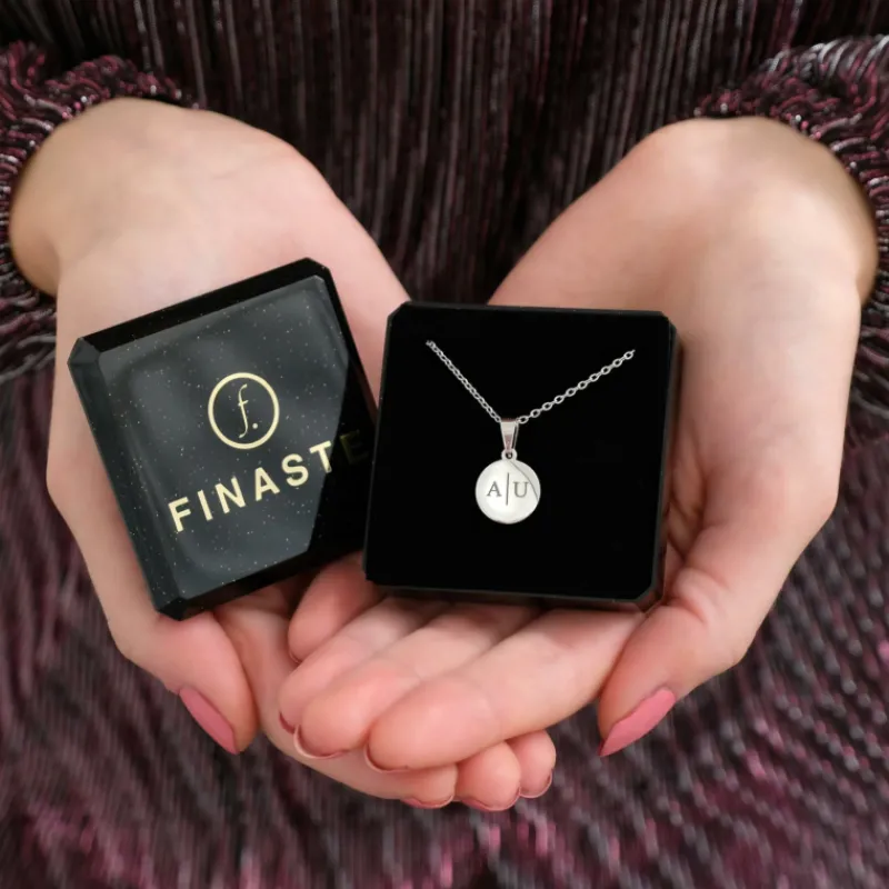 Finaste Initial necklace 2 letters Hot