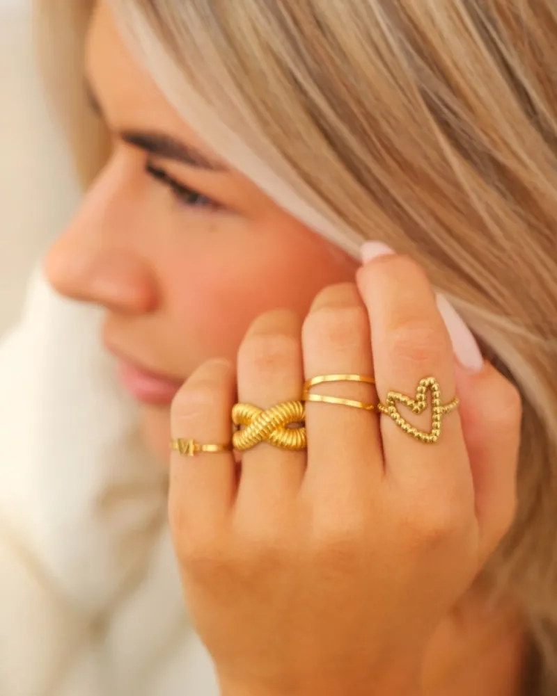 Finaste Initial ring mini goldplated Clearance