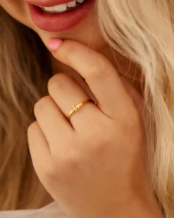 Finaste Initial ring mini goldplated Clearance