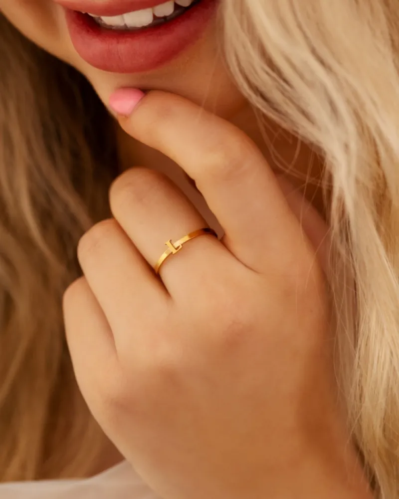 Finaste Initial ring mini goldplated Clearance