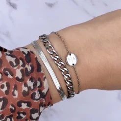 Finaste 2 initialen armband klein muntje Outlet