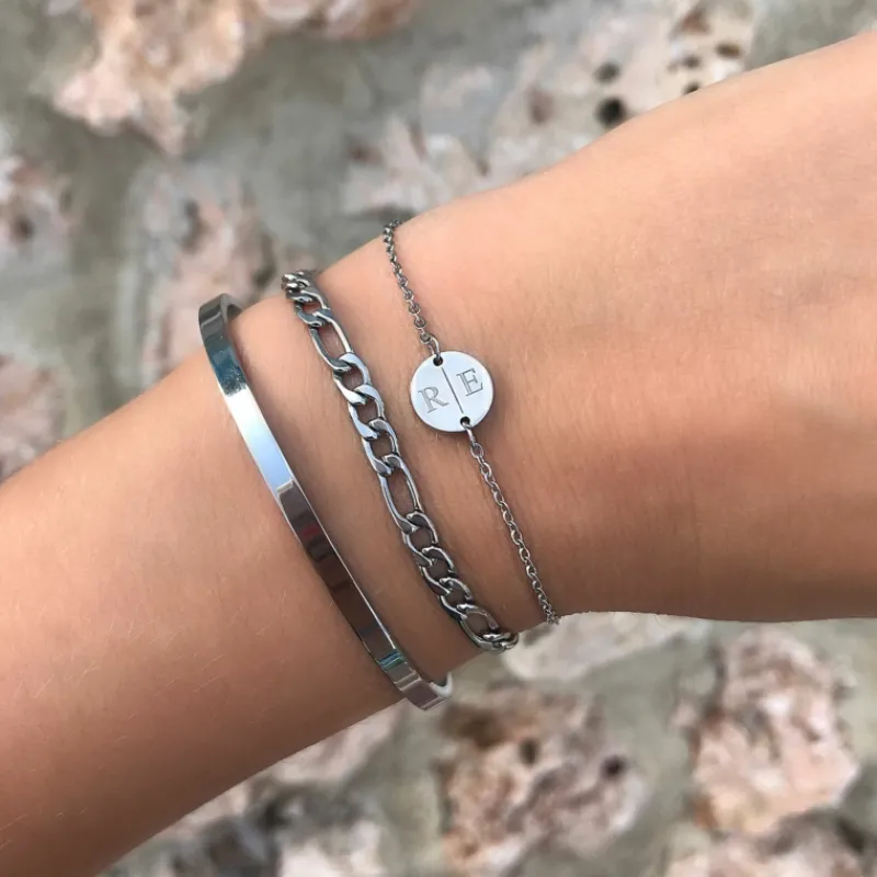 Finaste 2 initialen armband klein muntje Outlet