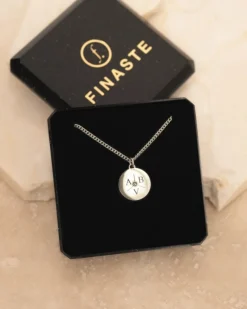 Finaste Ketting 3 initials exclusive Outlet