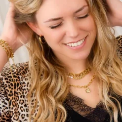 Finaste Ketting Chain & Pearl goud kleurig Best