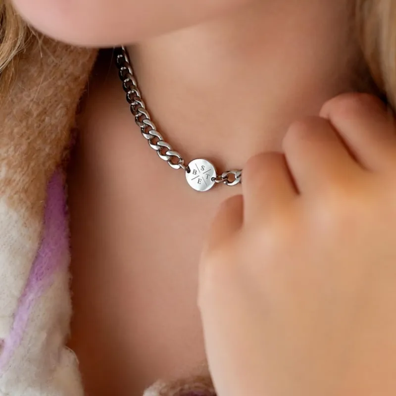 Finaste Ketting chunky 4 initials kleur zilver Fashion