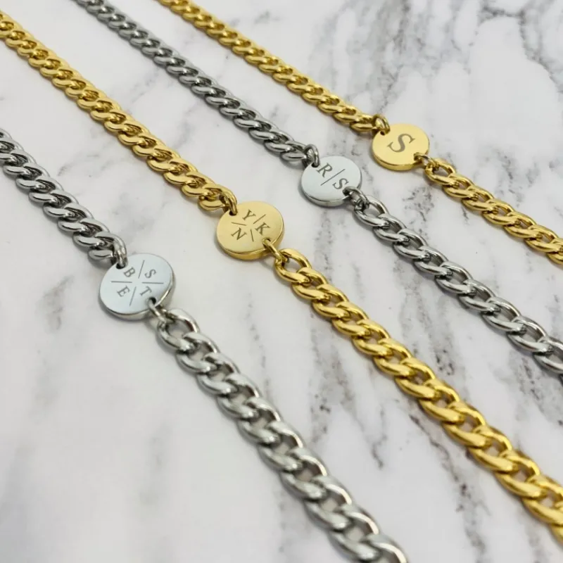 Finaste Ketting chunky initial goud kleurig Online