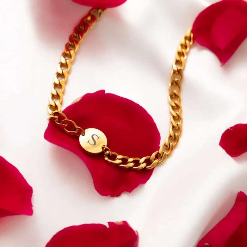 Finaste Ketting chunky initial goud kleurig Online