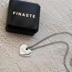 Finaste Ketting Hartje met naam kleur zilver Sale