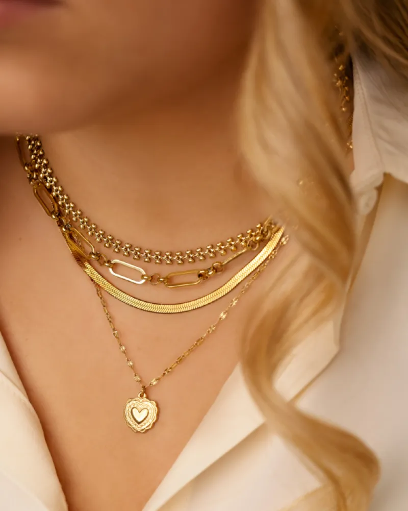 Finaste Ketting met hartje vintage kleur goud Sale