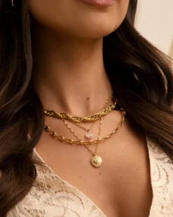 Finaste Ketting met hartje vintage kleur goud Sale