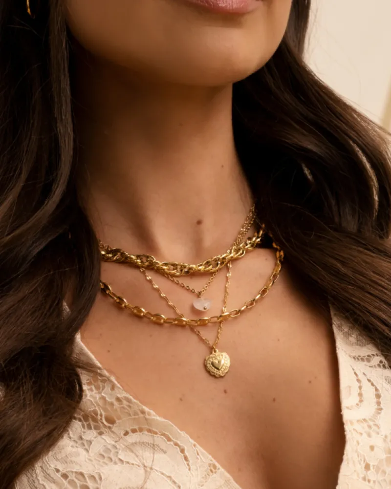 Finaste Ketting met hartje vintage kleur goud Sale
