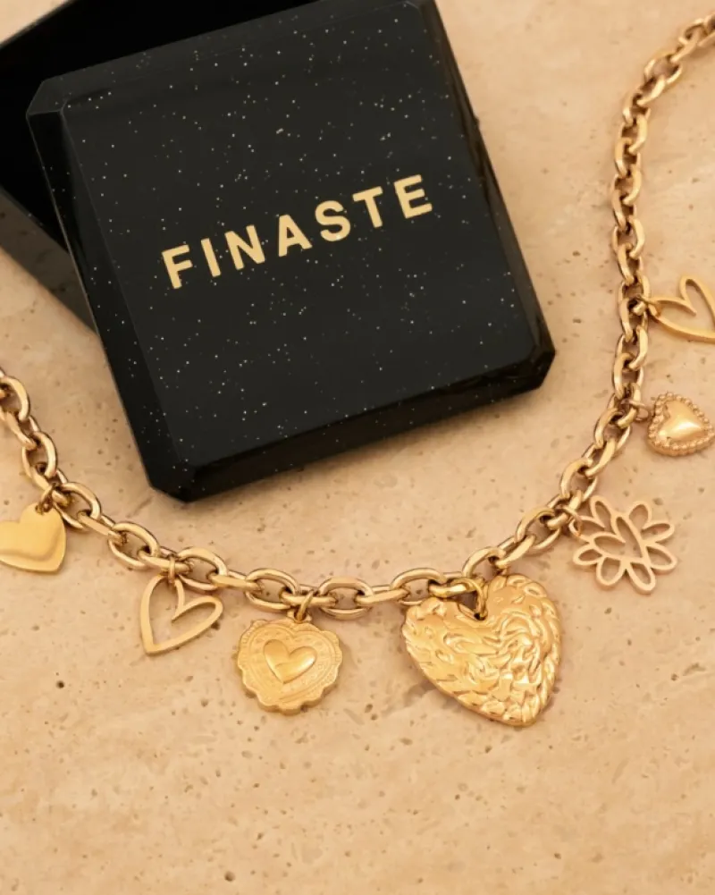 Finaste Ketting met hartjes bedels goudkleurig Sale