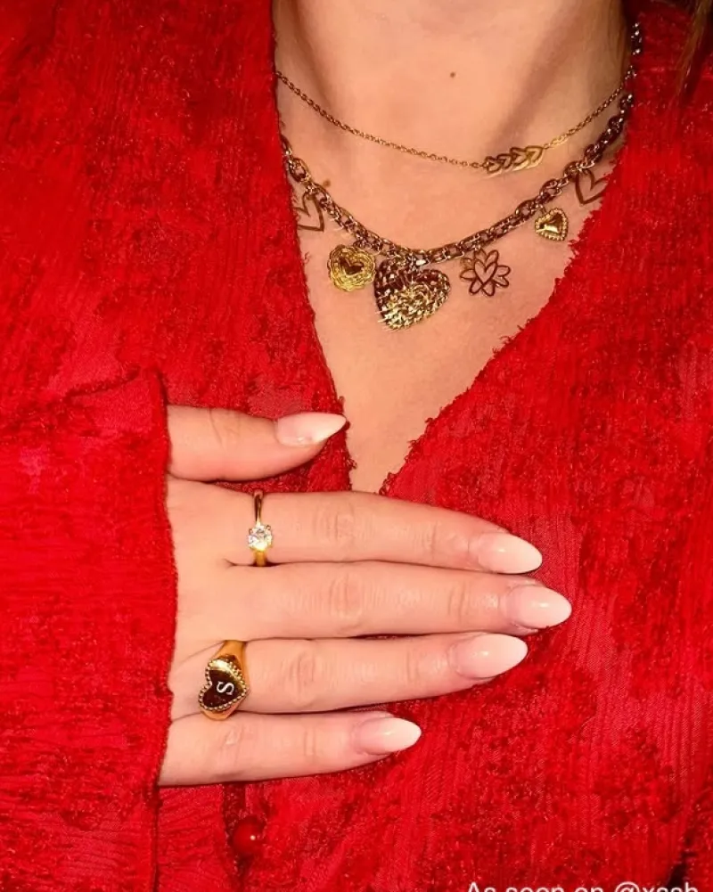Finaste Ketting met hartjes bedels goudkleurig Sale