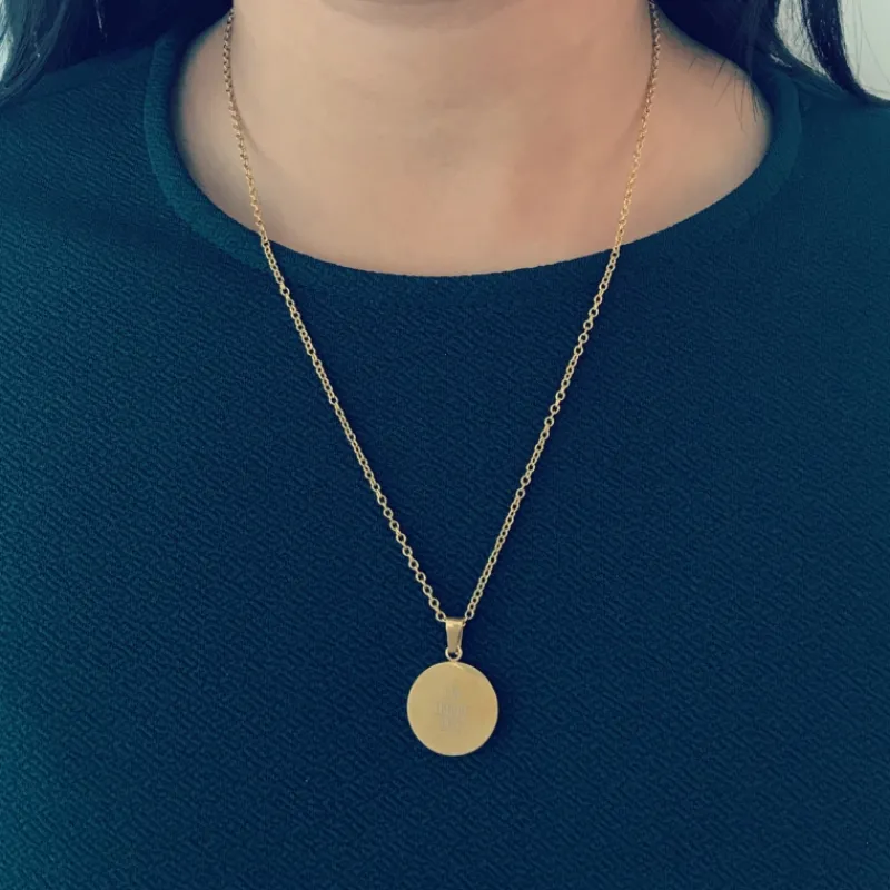 Finaste Ketting Met Tekst Rond Goud Kleurig Fashion