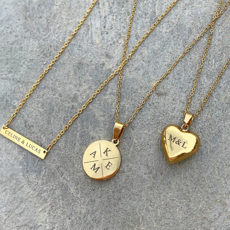 Finaste Ketting Met Vier Initialen Goud Kleurig Discount