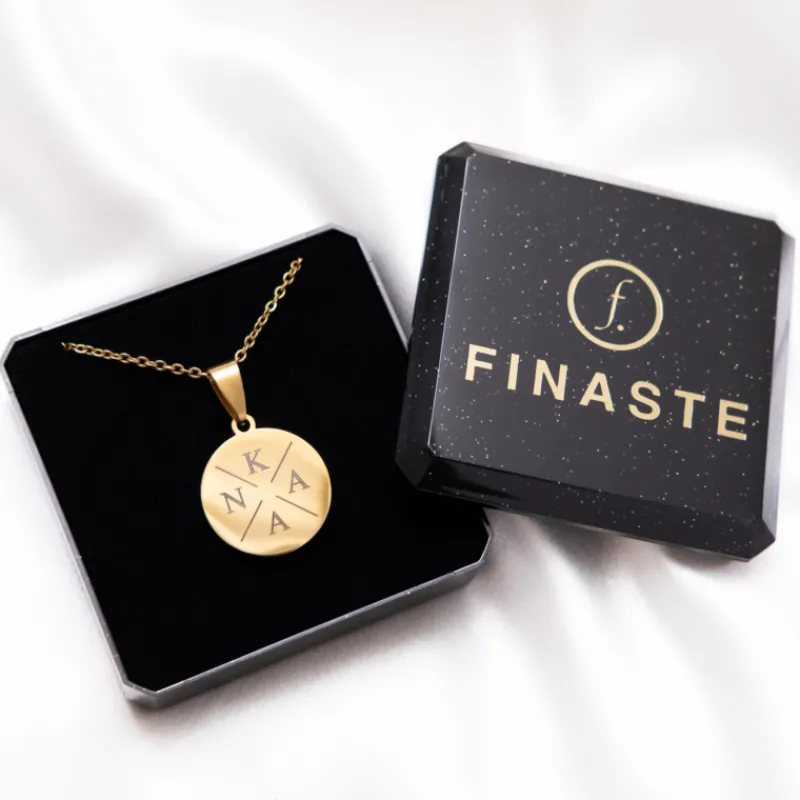Finaste Ketting Met Vier Initialen Goud Kleurig Discount
