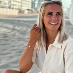 Finaste Ketting Met Witte Bolletjes Goudkleurig Hot