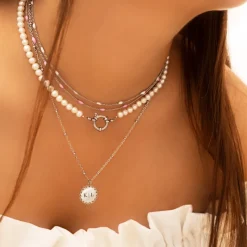 Finaste Ketting Met Witte Bolletjes Online