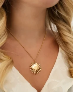 Finaste Ketting met zonnetje statement goudkleurig Best