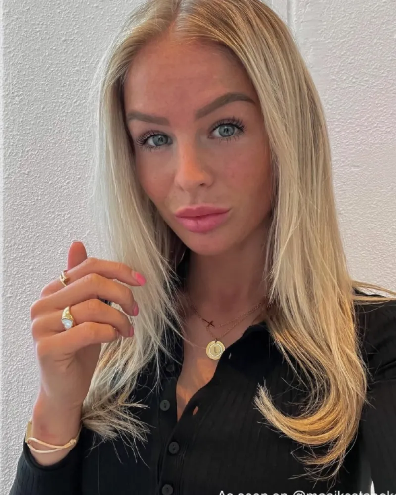 Finaste Ketting side way cross goldplated Best