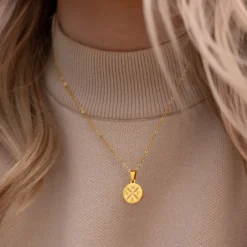 Finaste Ketting vier letters goud kleurig Best