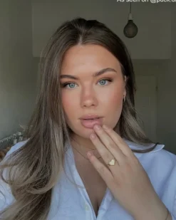 Finaste Kruis kettinkje met steentjes goudkleurig Fashion
