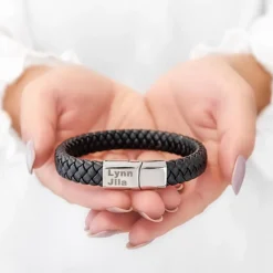 Finaste Leren mannen armband met naam Sale