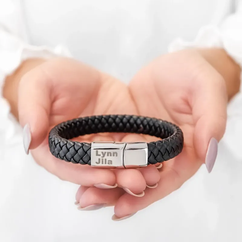 Finaste Leren mannen armband met naam Sale