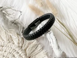 Finaste Leren mannen armband met naam zwart Outlet