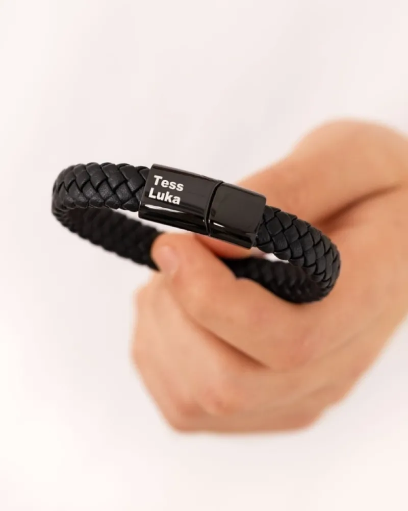 Finaste Leren mannen armband met naam zwart Outlet