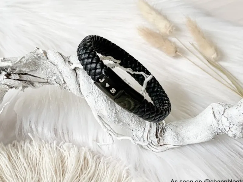 Finaste Leren mannen armband met naam zwart Outlet
