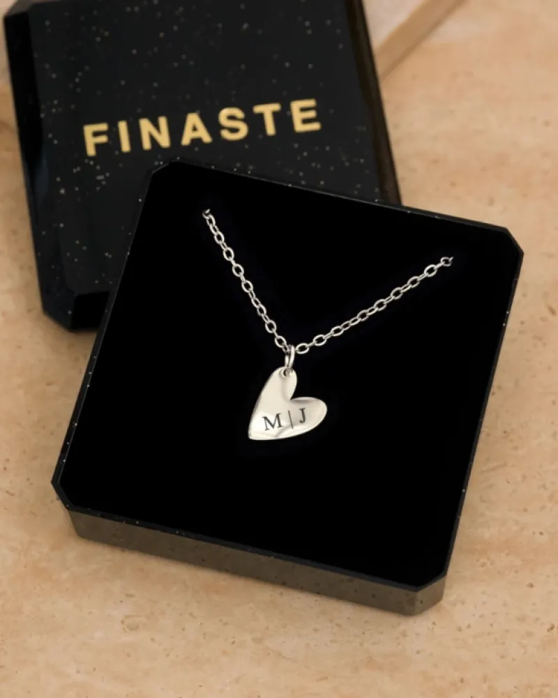 Finaste Letter ketting hartje Clearance
