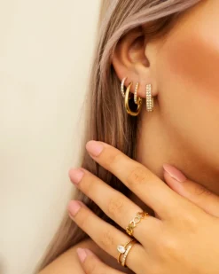 Finaste Little shiny hoops goudkleurig Clearance