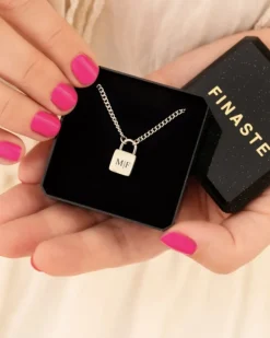 Finaste Lock ketting met jouw gravering Hot