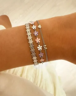 Finaste Mini initial armband met hartje Fashion