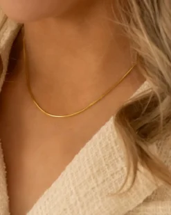 Finaste Minimalistische ketting musthave goudkleurig Outlet