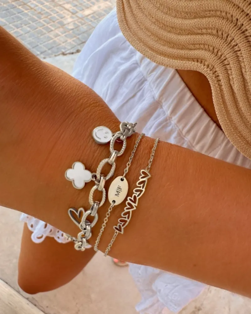 Finaste Musthave armbandje met 2 letters Sale