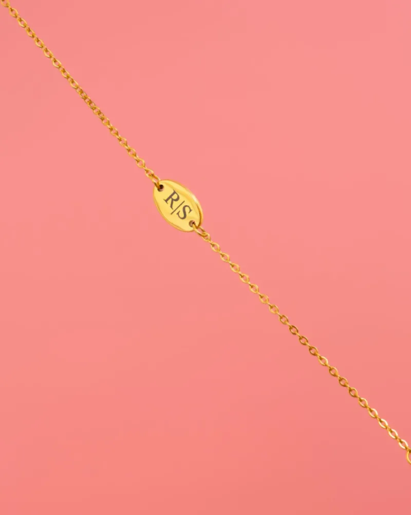 Finaste Musthave armbandje met 2 letters goud kleurig Clearance