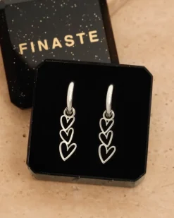 Finaste Oorbellen love hearts triple Fashion