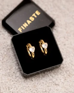 Finaste Oorbellen steentje heart goudkleurig Best