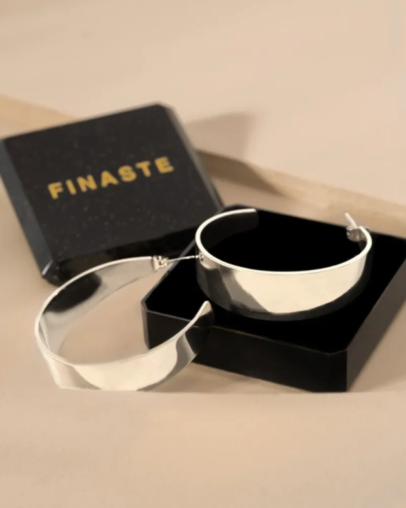 Finaste Oorringen statement Sale