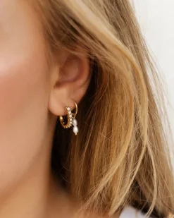 Finaste Oorringen twee pareltjes verguld sterling zilver Discount