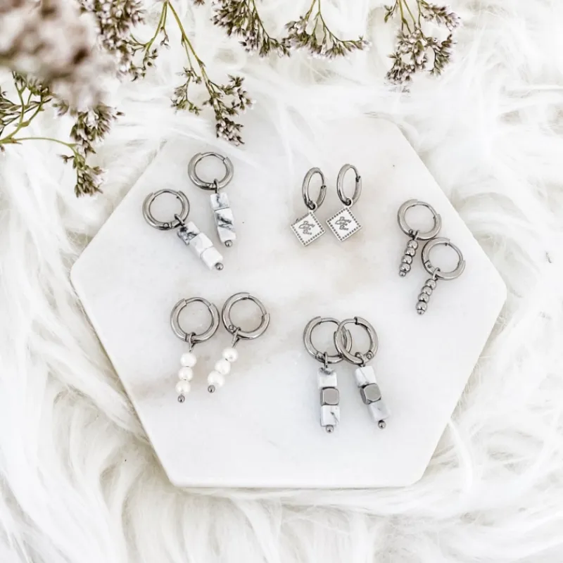Finaste Oorringetjes met bolletjes hanger Discount
