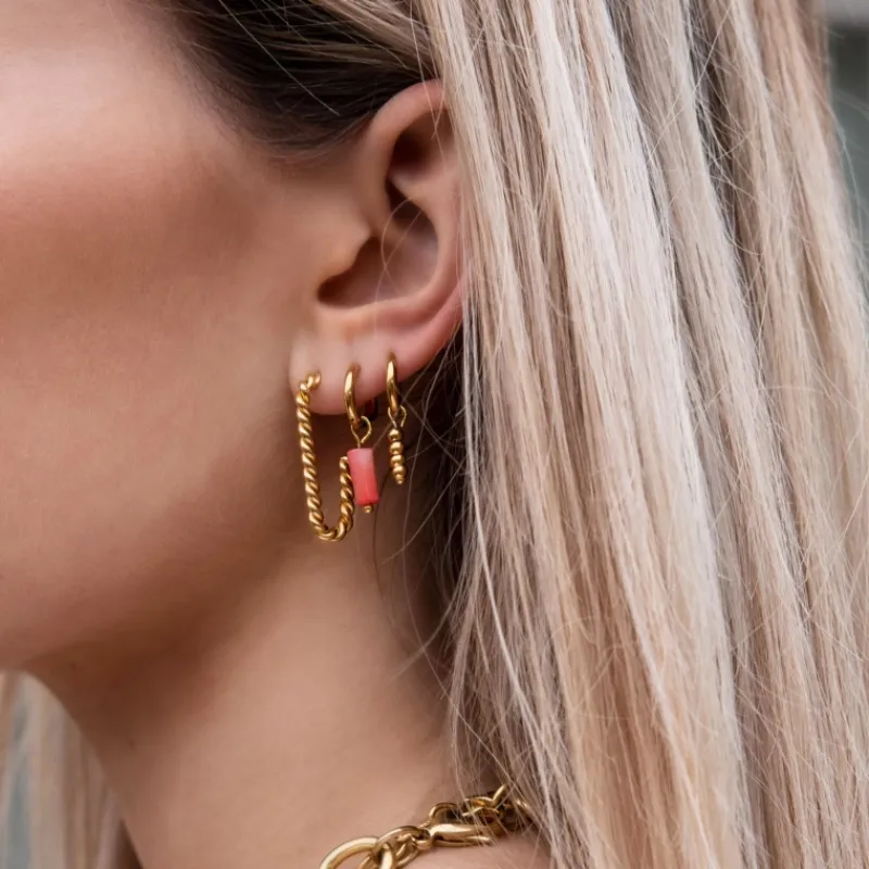 Finaste Oorringetjes met koraal steentje kleur goud Hot