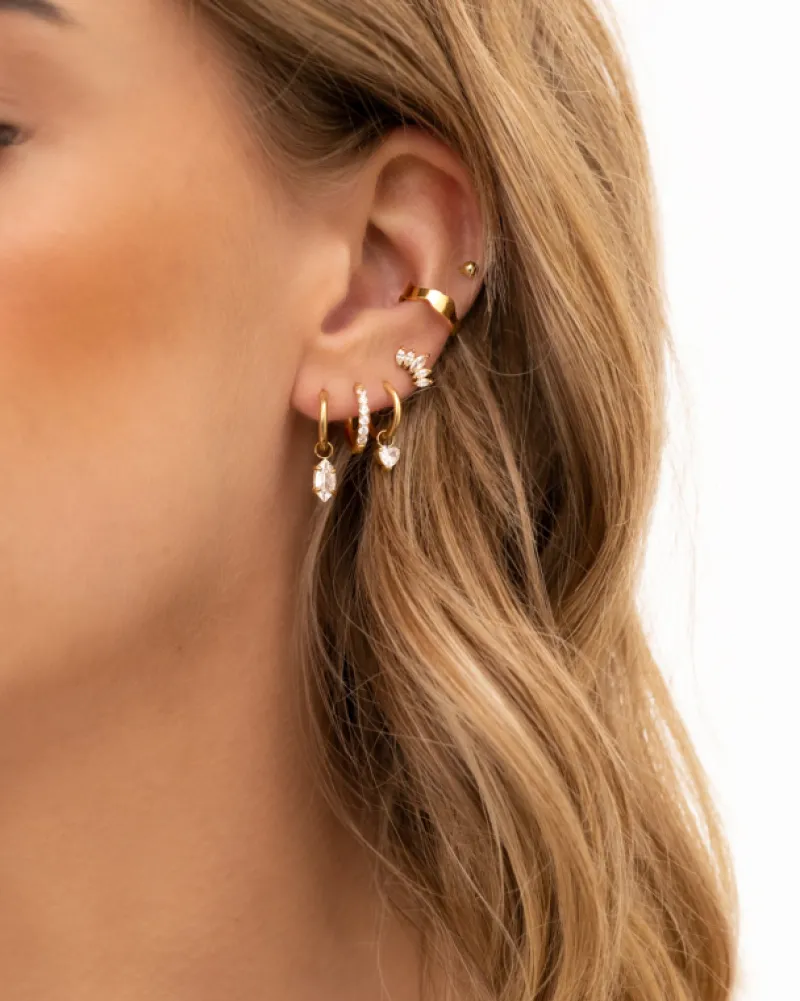 Finaste Oorringetjes sparkle marquise goldplated Hot