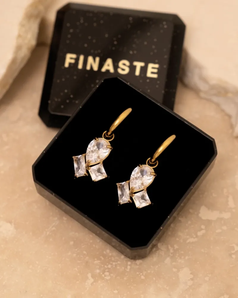 Finaste Oorringetjes trinity gems goudkleurig Hot