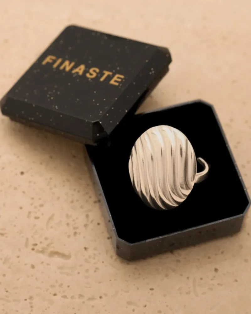 Finaste Ovale ring chunky striped Best