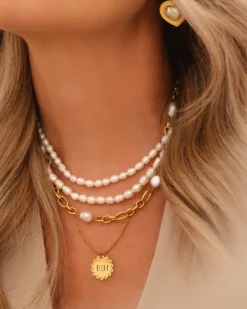 Finaste Pearl necklace goldplated Sale