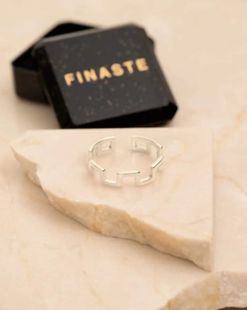 Finaste Ring blocks Online