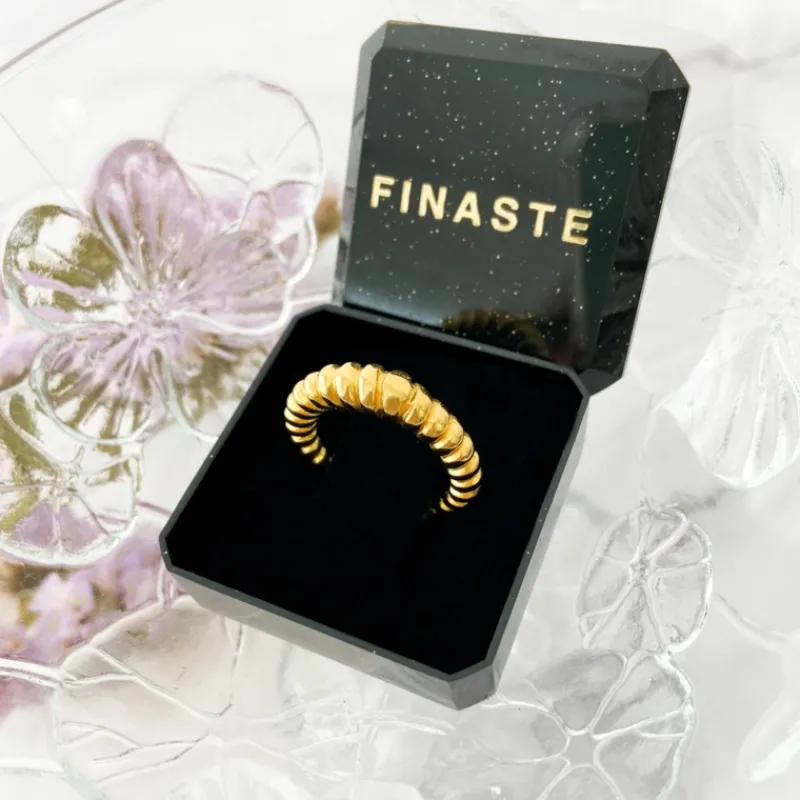 Finaste Ring Croissant kleur goud Clearance